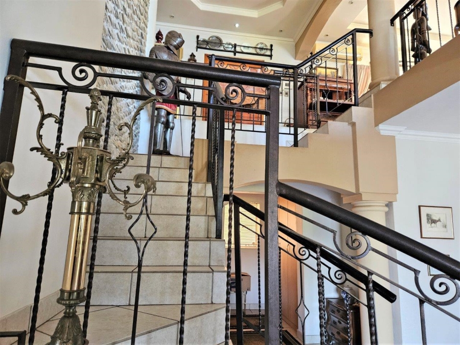 4 Bedroom Property for Sale in Kosmos North West